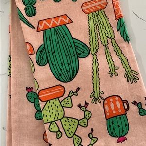 Never used Succ It Up Buttercup punny kitchen towel (succulents cactus cacti)